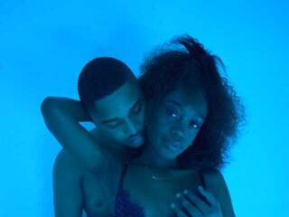 Chat vidéo érotique breishell-dress0708