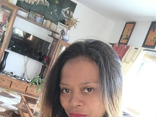 Chat vidéo érotique Brenda8824