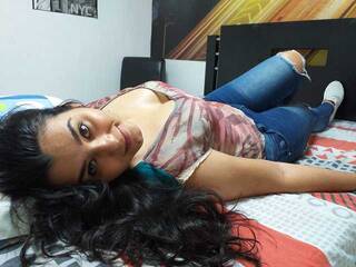 Chat vidéo érotique Brianasummers