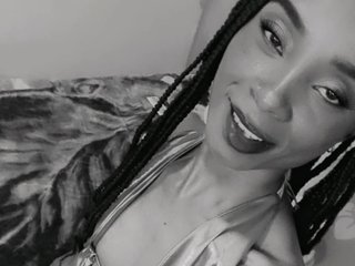 Chat vidéo érotique brianitahunterr