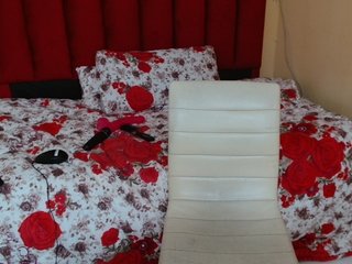 Chat vidéo érotique BubblyRouxyXXXxx