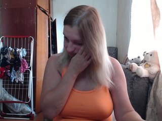 Chat vidéo érotique BustyBlondy