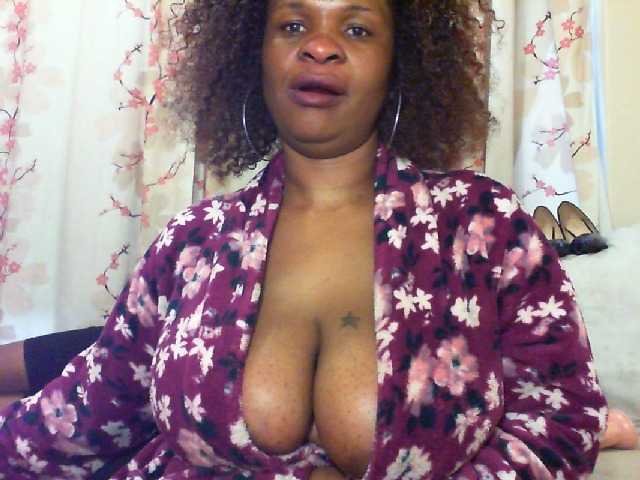 Captures d'écran de diffusion BUSTYMELLONS