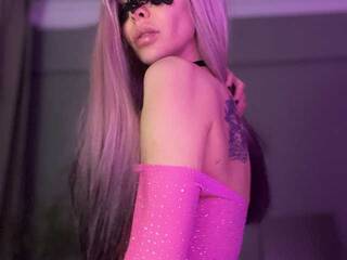 Chat vidéo érotique Busy-Anjie