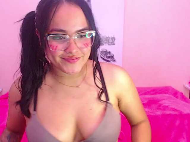 Captures d'écran de diffusion CamiiMoon