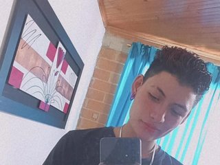 Chat vidéo érotique camilotomboy18