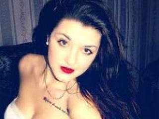 Chat vidéo érotique candeegirll