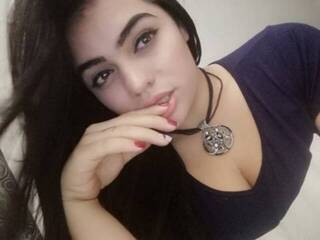 Chat vidéo érotique Candy-Sky