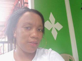 Chat vidéo érotique Canela08