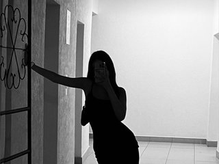 Chat vidéo érotique _-Bulochka-_