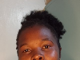 Chat vidéo érotique Carinacaren