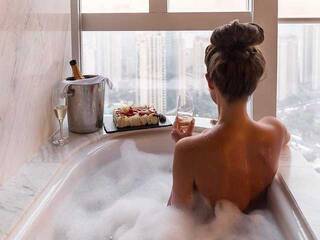 Chat vidéo érotique Carolina-love19