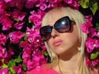 Chat vidéo érotique carolllina