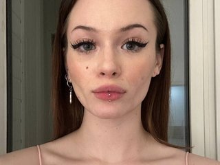 Chat vidéo érotique CarolynLindsey