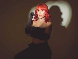 Chat vidéo érotique CassieAllen