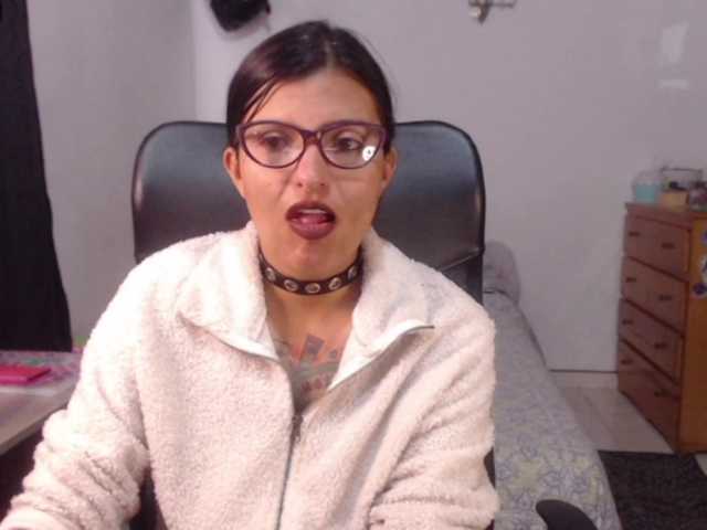 Photos Cata-guzman ❤️Welcome in my room I'm CataFree LUSH CONTROL in PVT! MASSAGE RULE PLAY! - Topless show! - Topless show! - #latina #lush #fetish #new #hairy