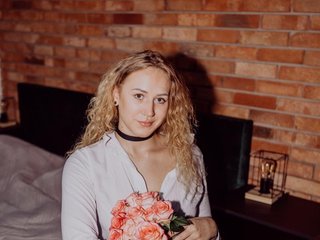 Chat vidéo érotique CatrinModel