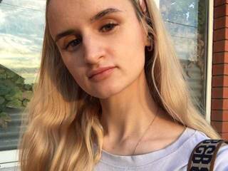 Chat vidéo érotique CaxarAleksis