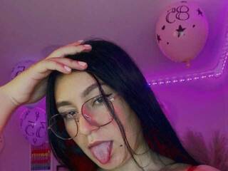 Chat vidéo érotique Ceeleste-