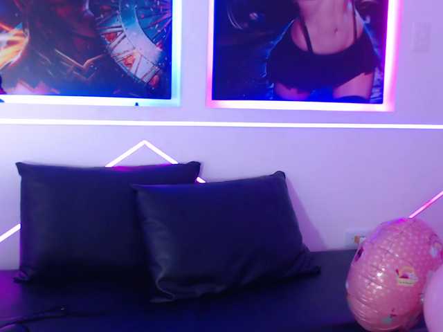 Captures d'écran de diffusion CharloteMill