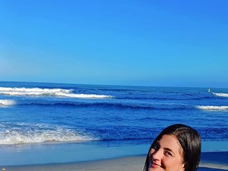 Chat vidéo érotique Charlotte4