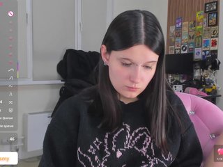 Chat vidéo érotique Charmesmi