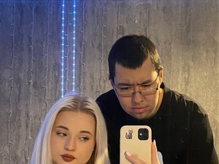 Chat vidéo érotique CherriBlossoms