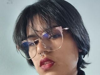 Chat vidéo érotique CherryAangela