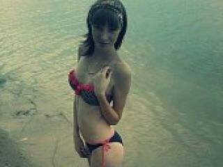 Chat vidéo érotique chika14