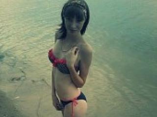 Chat vidéo érotique chika14