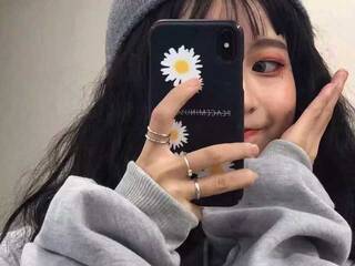 Chat vidéo érotique ChikyNicki