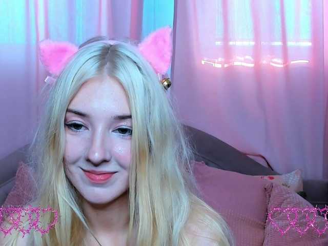 Photos ChloeBravo Dildo, deepthroat, anal here! Dont be shy♥