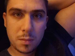 Chat vidéo érotique CHSATAN