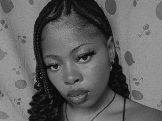Chat vidéo érotique Chuzzy34