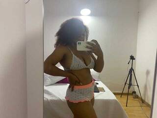 Chat vidéo érotique Ciaraa