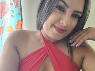 Chat vidéo érotique CINTHIACANDYY