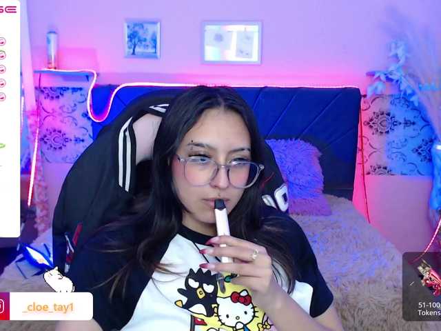 Captures d'écran de diffusion cloe-tay1