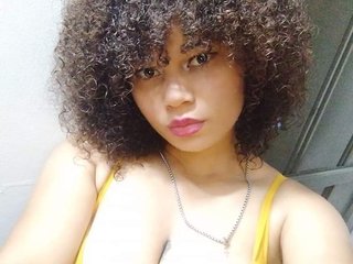 Chat vidéo érotique CloeJhonsson