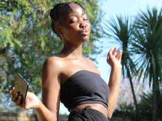 Chat vidéo érotique cocobarbie