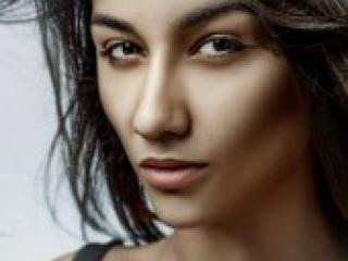 Chat vidéo érotique colette