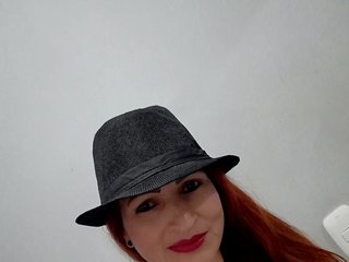 Chat vidéo érotique ConnyRed