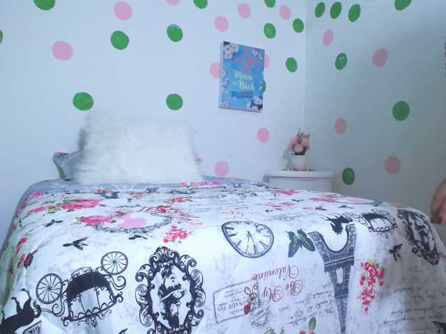 Captures d'écran de diffusion ConnyWill