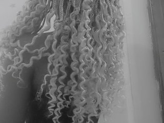 Chat vidéo érotique Crazyluna1