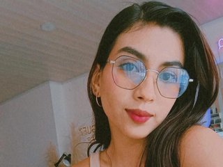 Chat vidéo érotique Cristin-Petite