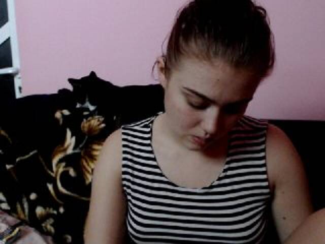 Captures d'écran de diffusion cristina10