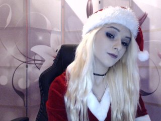 Photos LoveAngel7129 Welcome to my world! 8000 tokens are missing this week to support me join at the art academy. Please visit my profile for more details! Any token helps me out to live my dream! NO SHOW NO NUDE MERRY CHRISTHMAS YUHUUU <3