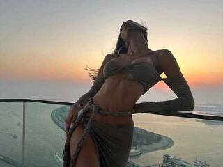 Chat vidéo érotique Cum4Lydia