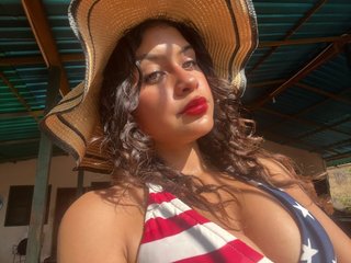 Chat vidéo érotique CurlyDani