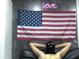 Chat vidéo érotique Cute8kittens