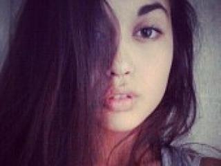 Chat vidéo érotique cutenikole